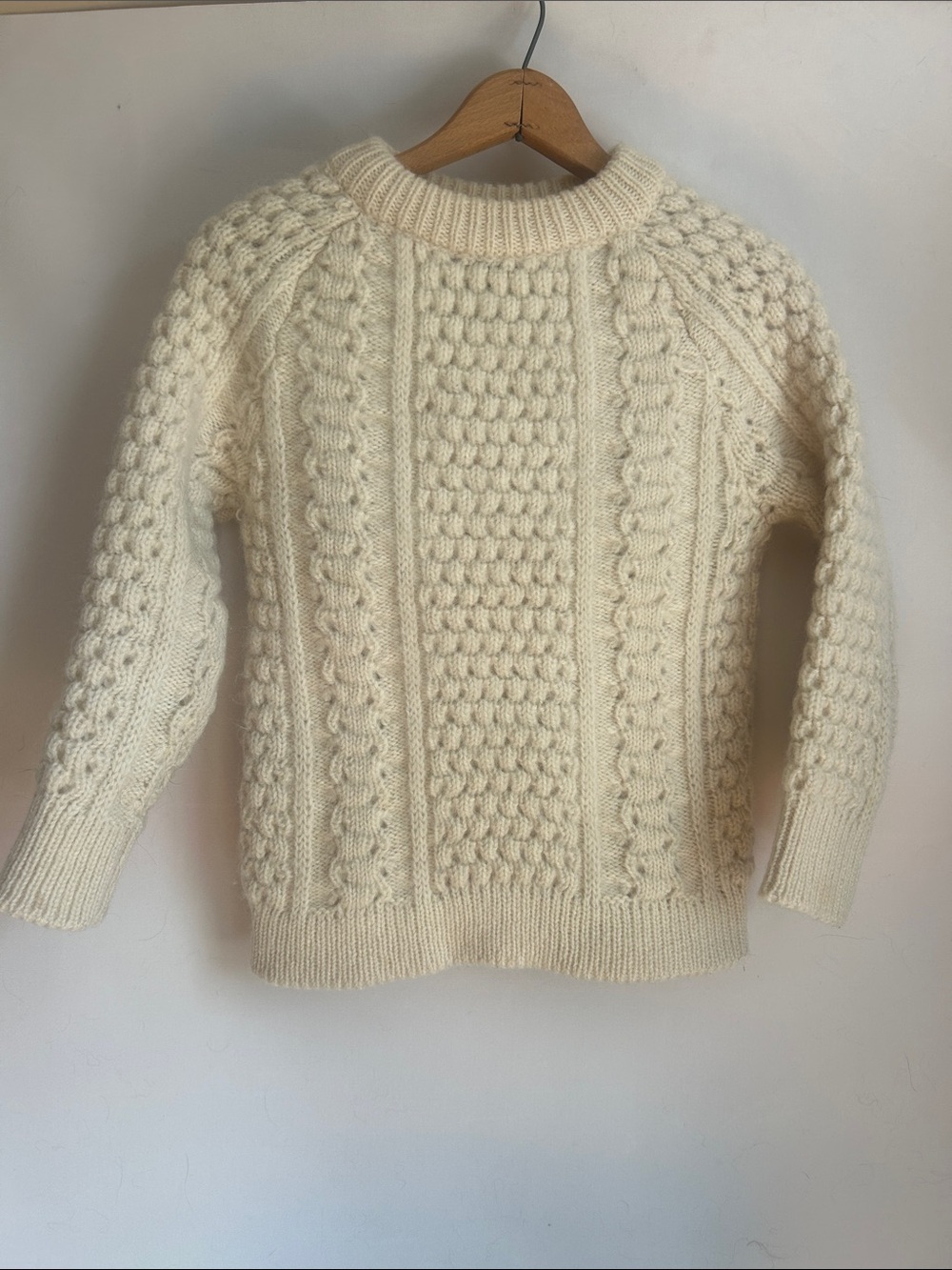 Vintage Cream hand fashioned Cable Knit Women's Sweater wool